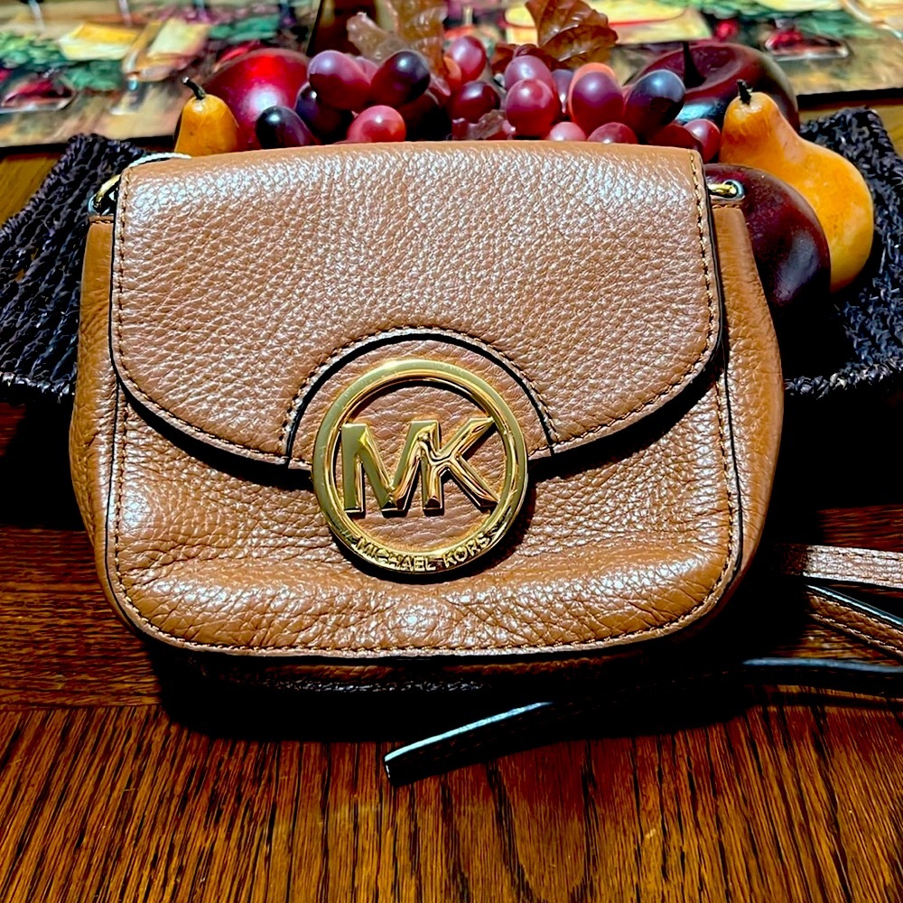 Michael Kors Crossbody